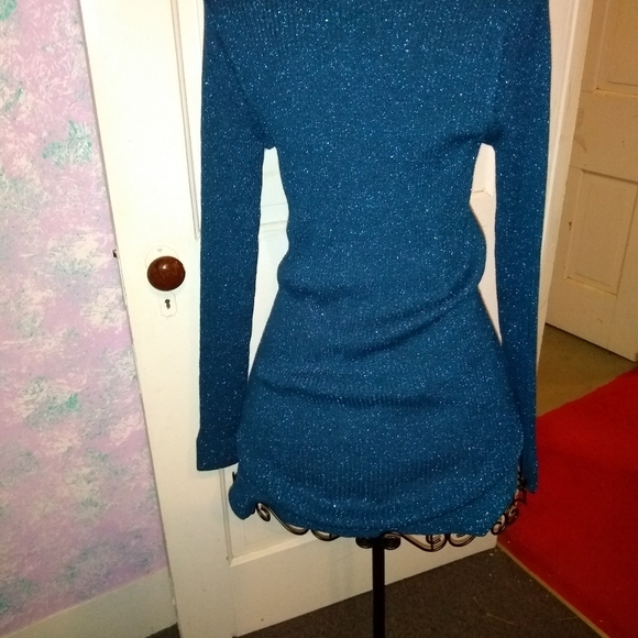 Dresses & Skirts - Sweater dress